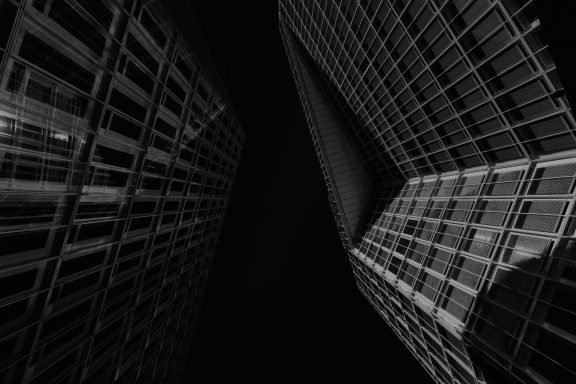 skyscraper-8416953 1